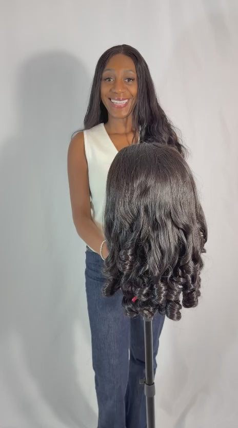 Bouncy HD Lace Wig video